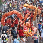 Người dân Trung Quốc đón Tết Đoan Ngọ với nhiều hoạt động đặc sắc
