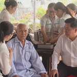 Đội chăm sóc sức khỏe tận nhà: Hiệu quả bước đầu từ mô hình y tế mới