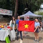 'Việt Nam - Hồ Chí Minh, từ nhà yêu nước đến biểu tượng giải phóng dân tộc'