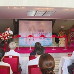 Khai mạc triển lãm “Những tấm gương bình dị mà cao quý”