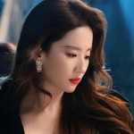 Lưu Diệc Phi xung đột với Lưu Thi Thi vì tranh chấp hợp đồng mỹ phẩm?