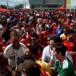 Cổ động viên Tây Ban Nha vỡ òa khi La Roja giành vé vào chung kết World Cup 2026