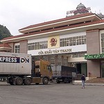 Xuất khẩu nông sản được ưu tiên, hải quan thông quan cả ngoài giờ