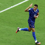 Kylian Mbappé trở thành cầu thủ ghi nhiều bàn thắng nhất lịch sử World Cup
