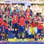 Tây Ban Nha tận hưởng danh hiệu World Cup thứ 2