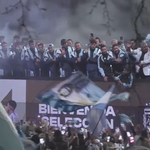 Argentina trở về trong vòng tay hàng vạn người hâm mộ