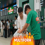 Trạm xăng tiếp bia ở Thanh Đảo, Trung Quốc