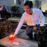 Lễ thắp nến tri ân Anh hùng liệt sĩ