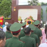 Phường Tân Sơn Nhì khánh thành công trình trùng tu Bia truyền thống, tri ân các Anh hùng Liệt sĩ