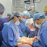 Lần đầu tiên ghép thành công dương vật từ người cho chết não