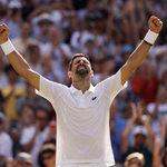 Wimbledon 2026: Djokovic lập cột mốc mới, Sinner thẳng tiến vào vòng bốn