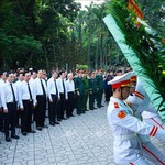 Thủ tướng dự Lễ triển khai tìm kiếm, quy tập hài cốt liệt sĩ tại Công viên Lê Thị Riêng