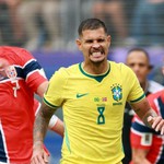 Phát cuồng vì Arsenal, "tội đồ Brazil" yêu cầu CLB bán sang Emirates