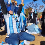 World Cup: Cổ động viên Argentina và Thụy Sĩ vỡ òa với chiến thắng