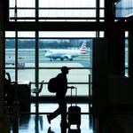 Mỹ siết visa, yêu cầu một số trường hợp phải đặt cọc 20.000 USD