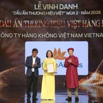 Vietnam Airlines được vinh danh "Dấu ấn thương hiệu Việt hàng đầu"