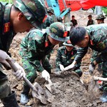 Hôm nay 13/8, phát hiện và quy tập thêm 18 bộ hài cốt liệt sĩ 