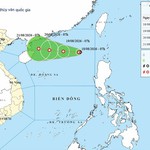 Áp thấp nhiệt đới gây gió mạnh, sóng lớn trên Biển Đông