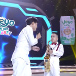 Siêu tài năng nhí: Duy Khoa chinh phục sân khấu Bán kết 3 bằng saxophone