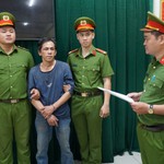 Bắt giữ đối tượng đập tủ kính tiệm vàng, cướp tài sản sau 82 phút tại phường Tân Sơn, TP. Hồ Chí Minh