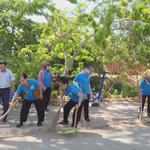 Tận tụy vì dân, vững lòng với Đảng