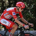 Pogačar chia tay La Vuelta sau chặng 8