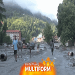 Nepal: Bé trai 8 tuổi đoàn tụ với gia đình sau lũ quét