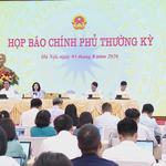 Chính phủ quyết liệt tháo gỡ khó khăn cho nền kinh tế