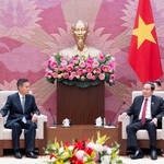 Chủ tịch Quốc hội Trần Thanh Mẫn tiếp đoàn đại biểu Trung Quốc