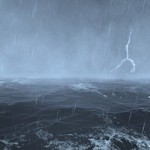 Mưa dông, lốc xoáy và gió giật mạnh trên nhiều vùng biển