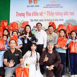 Trao 500 phần quà Trung thu đến học sinh Trường Tiểu học Tân Thới