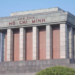 Đông đảo du khách đến viếng lăng Chủ tịch Hồ Chí Minh nhân dịp Lễ Quốc khánh