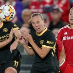 Man City ngược dòng hòa Bayern Munich trong ngày trở lại Women’s Champions League