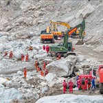 Lũ quét tại Nepal và Trung Quốc: Tiếp tục tìm kiếm và cứu hộ
