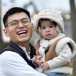 Những em bé triệu view lên game show