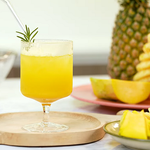Nghiêm Nhi làm nước ép táo - thơm - bí đỏ độc lạ