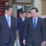 Chủ tịch UBND TP.HCM Phan Văn Mãi tiếp tân Đại sứ Nhật Bản chào ra mắt