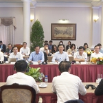 Chủ tịch UBND TP.HCM tiếp đoàn cán bộ cấp cao Đảng Nhân dân cách mạng Lào