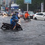 Thủ tướng: Tập trung ứng phó với bão số 4, không để tình trạng lũ chồng lũ