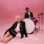 Rosé và Bruno Mars tiếp tục phá vỡ kỷ lục cùng "APT."