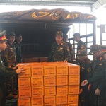 Vietnam Airlines vận chuyển gần 30 tấn hàng cứu trợ đến Myanmar