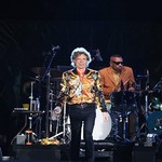 The Rolling Stones biểu diễn cùng dàn hợp xướng Ukraine