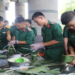 53 đơn vị tham gia “Gói - nấu bánh tét” dịp Tết Quý Mão