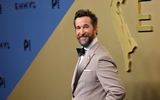 Ở tuổi 55, Noah Wyle được chọn là người đàn ông quyến rũ nhất thế giới