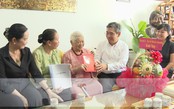 Lãnh đạo TP.HCM thăm và tri ân các văn nghệ sĩ tiêu biểu