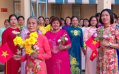 Duyên dáng áo dài Gia Định - Tôn vinh vẻ đẹp phụ nữ Việt Nam 20/11