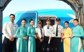 "Bay nhẹ tới Hà Nội": Kết nối vẻ đẹp mùa thu Thủ đô với thông điệp xanh cùng Vietnam Airlines