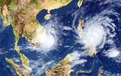 Áp thấp nhiệt đới gần Biển Đông, có khả năng mạnh lên thành bão