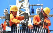 Xem xét giảm giá điện từ 1/11, giảm thuế với xăng về 0%