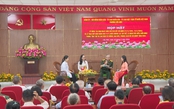 Phường Cầu Kiệu trao Huy hiệu Đảng và biểu dương các điển hình học tập, làm theo Bác